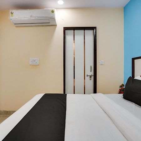 Super Hotel O Hotel Gold Star New Delhi Ngoại thất bức ảnh