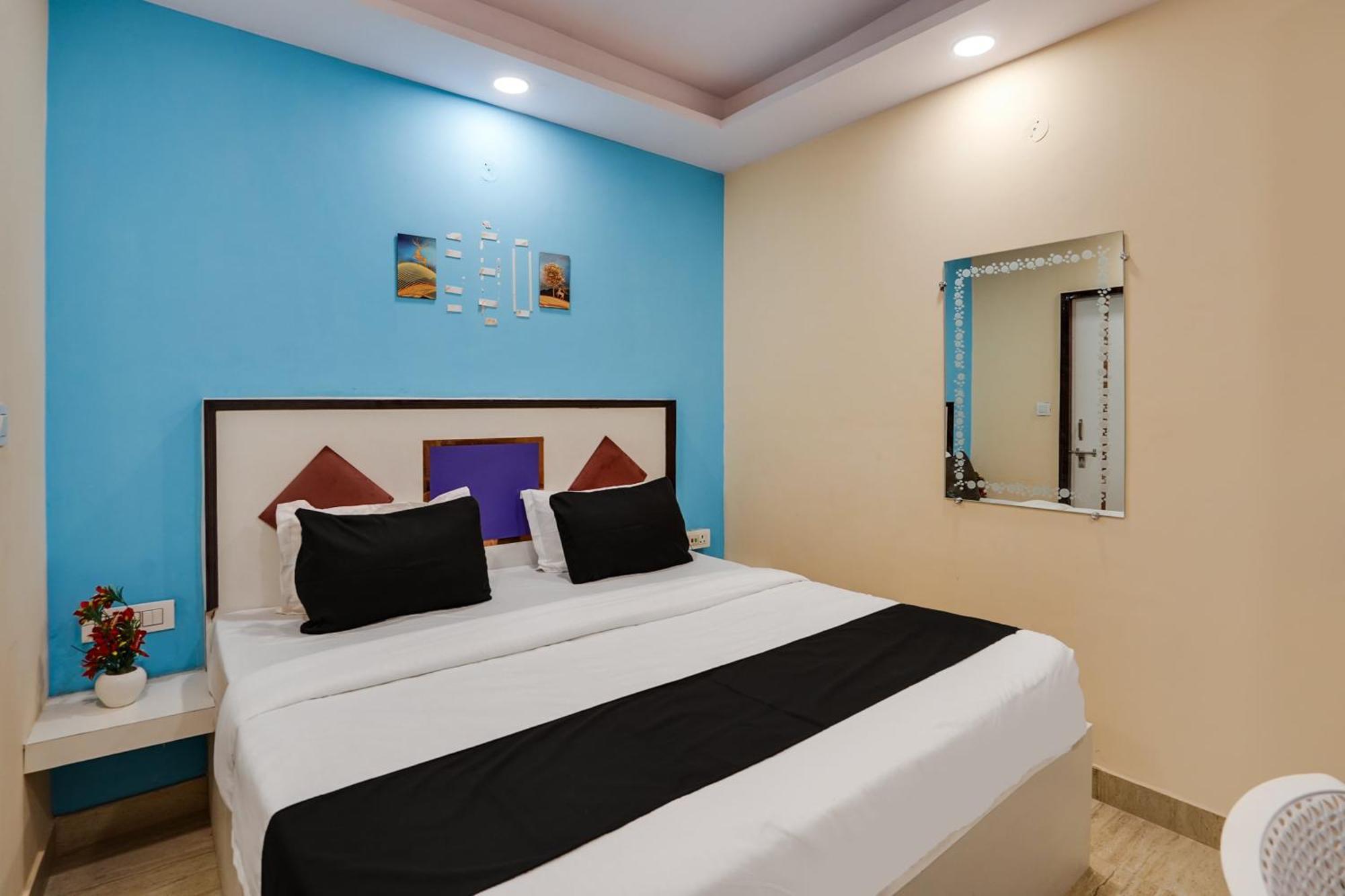 Super Hotel O Hotel Gold Star New Delhi Ngoại thất bức ảnh